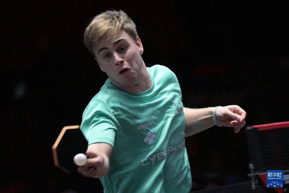 亚冠小组赛黄牌带进淘汰赛吗 小组赛得一张黄牌不影响淘汰赛阶段.