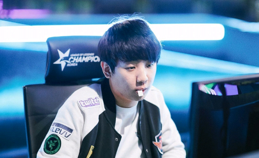 他们需要在 他们需要在